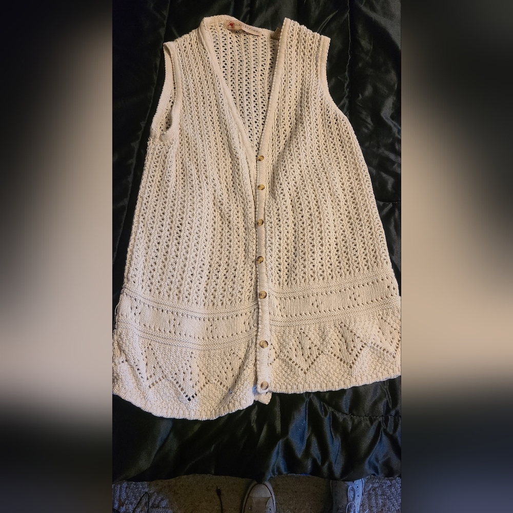 Roo crossing cardigan
